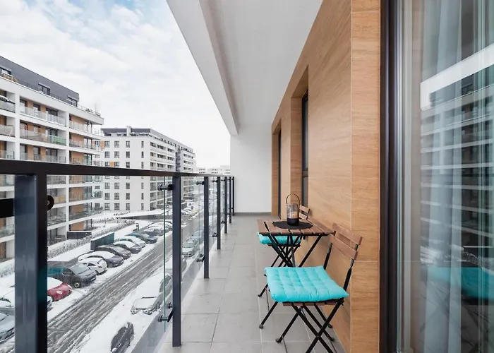 Tauron Arena Premium Apartment With Underground & Outdoor Parking By Renters Prestige