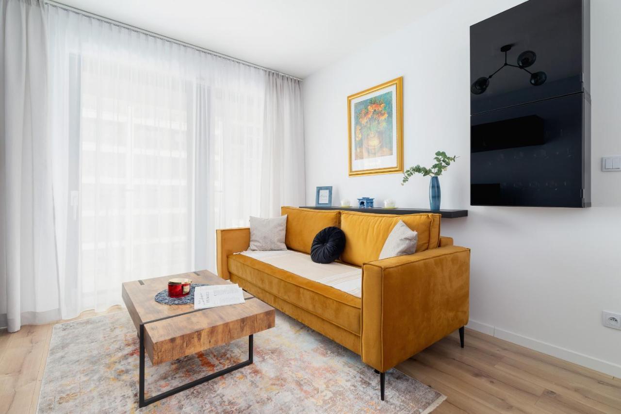 Tauron Arena Premium With Underground & Outdoor Parking By Renters Prestige Apartment *