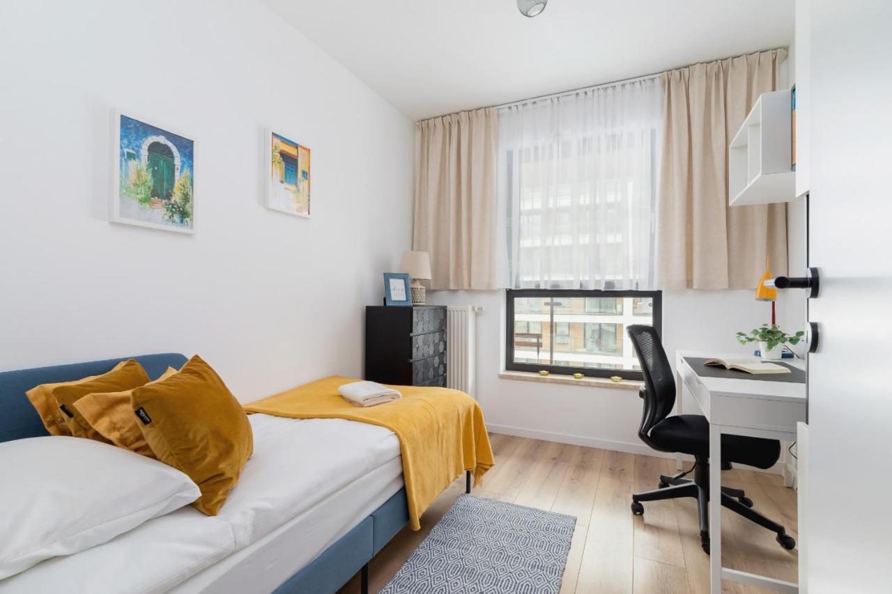 Apartment Tauron Arena Premium With Underground & Outdoor Parking By Renters Prestige *
